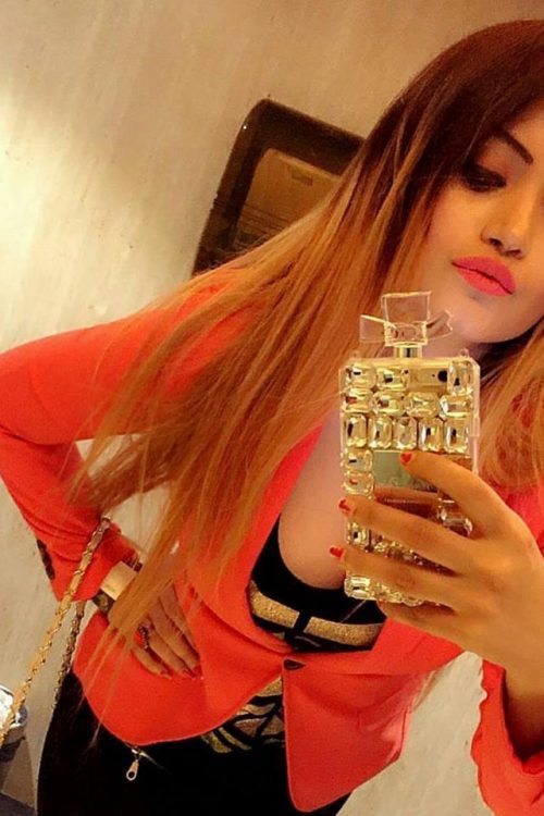 Rubab 1 Sara-Escort-in-Karachi